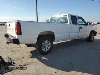 ✅ 2005 Chevrolet Silverado 1500 • VIN: 1GCEC19T45E323283 • Lot: 72714604. Wystawiony na Copart z przebiegiem 178 411 mil mil. Skorzystaj z bezpłatnego archiwum sprzedaży aukcyjnych z USA i zobacz szczegółowy raport historii pojazdu na DreamBid. Zdjęcie 3.