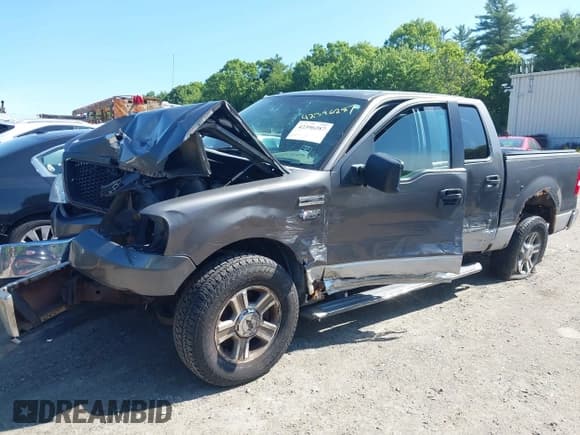 ✅ 2006 Ford F-150 XLT • VIN: 1FTRW12W86FB19630 • Lot: 42396287. Listed on IAAI with 266,508 mi. Free auction sales archive from the USA and detailed vehicle history report at DreamBid. Image 2.