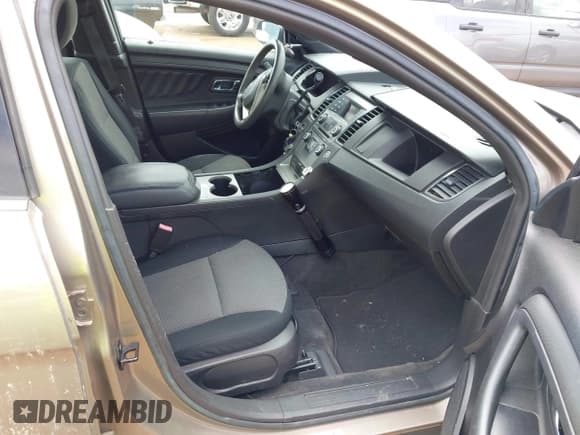 ✅ 2013 Ford Police Interceptor • VIN: 1FAHP2M80DG121401 • Лот: 42935772. Опубликован ранее на IAAI с пробегом 93 978 миль. Бесплатный доступ к архиву аукционных продаж из США и подробный отчёт об истории автомобиля на DreamBid. Изображение 5.