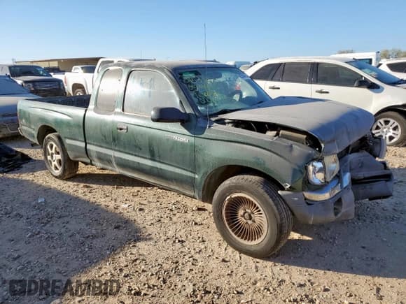 ✅ 2000 Toyota Tacoma • VIN: 4TAVL52NXYZ674629 • Lot: 92880455. Listed on Copart with Not provided. Free auction sales archive from the USA and detailed vehicle history report at DreamBid. Image 4.
