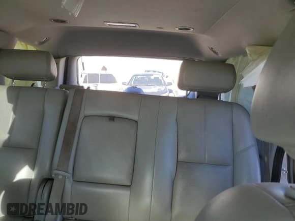 ✅ 2007 Chevrolet Tahoe LT • VIN: 1GNFC13J27R130483 • Lot: 87456795. Listed on Copart with 185,506 mi. Free auction sales archive from the USA and detailed vehicle history report at DreamBid. Image 10.