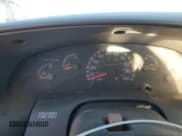 ✅ 1997 Ford F-150 • VIN: 1FTDF172XVKA70470 • Lot: 83625714. Wystawiony na Copart z przebiegiem 162 597 mil. Bezpłatny archiwum sprzedaży aukcyjnych z USA i szczegółowy raport historii pojazdu na DreamBid. Zdjęcie 9.