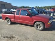✅ 2000 Chevrolet S-10 LS • VIN: 1GCCS19W5Y8118899 • Лот: 45783405. Опубликован ранее на Copart с пробегом Не указан. Бесплатный доступ к архиву аукционных продаж из США и подробный отчёт об истории автомобиля на DreamBid. Изображение 4.