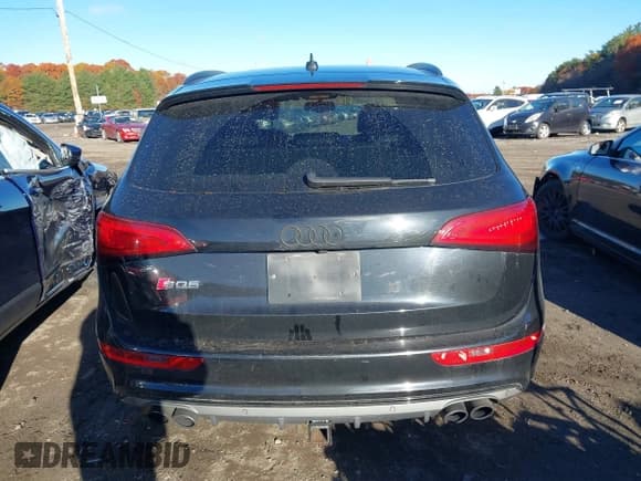 ✅ 2016 Audi SQ5 Premium Plus • VIN: WA1CCAFP6GA042315 • Lot: 43619717. Wystawiony na IAAI z przebiegiem 129 224 mil. Bezpłatny archiwum sprzedaży aukcyjnych z USA i szczegółowy raport historii pojazdu na DreamBid. Zdjęcie 17.