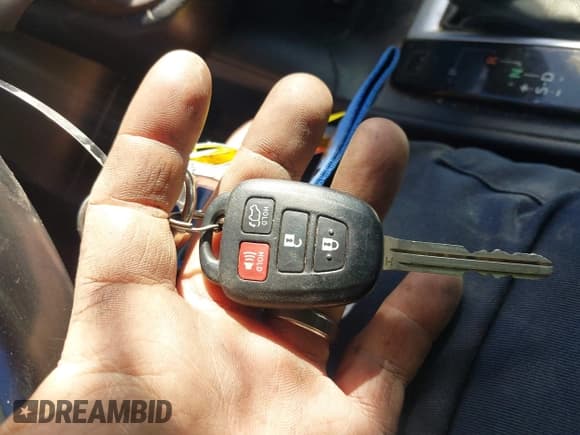 ✅ 2017 Toyota Highlander LE • VIN: 5TDZZRFH0HS217300 • Lot: 41418206. Wystawiony na IAAI z przebiegiem 158 022 mil. Bezpłatny archiwum sprzedaży aukcyjnych z USA i szczegółowy raport historii pojazdu na DreamBid. Zdjęcie 11.