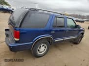✅ 2000 Chevrolet Blazer LT • VIN: 1GNDT13WXY2191514 • Lot: 93420615. Listed on Copart with 170,197 mi. Free auction sales archive from the USA and detailed vehicle history report at DreamBid. Image 3.