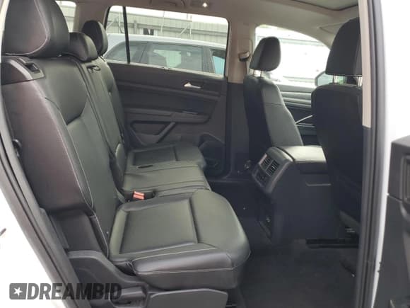 ✅ 2021 Volkswagen Atlas SE • VIN: 1V2RR2CA6MC530974 • Lot: 67839725. Listed on Copart with 59,043 mi. Free auction sales archive from the USA and detailed vehicle history report at DreamBid. Image 11.