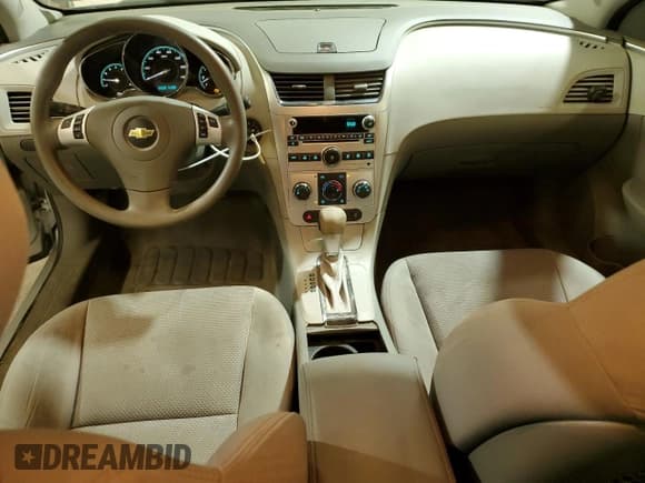 ✅ 2012 Chevrolet Malibu 1LS • VIN: 1G1ZB5E0XCF199477 • Lot: 79210994. Listed on Copart with 143,652 mi. Free auction sales archive from the USA and detailed vehicle history report at DreamBid. Image 8.