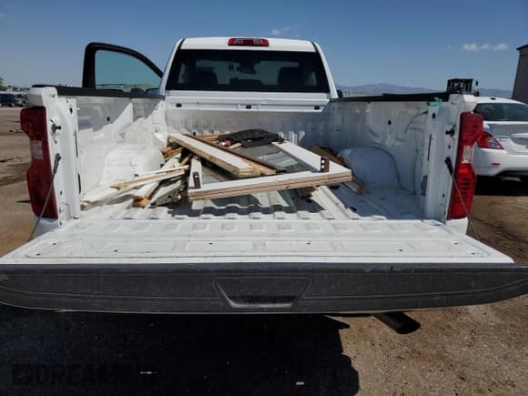 ✅ 2024 Chevrolet Silverado 2500HD Work Truck • VIN: 1GC0WLE71RF238505 • Лот: 68775225. Опубликован ранее на Copart с пробегом 44 031 миль. Бесплатный доступ к архиву аукционных продаж из США и подробный отчёт об истории автомобиля на DreamBid. Изображение 10.