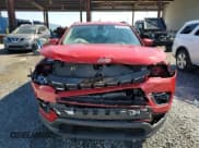 ✅ 2019 Jeep Compass Latitude • VIN: 3C4NJCBB9KT636408 • Lot: 44163665. Wystawiony na Copart z przebiegiem 22 876 mil. Bezpłatny archiwum sprzedaży aukcyjnych z USA i szczegółowy raport historii pojazdu na DreamBid. Zdjęcie 5.