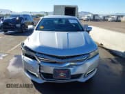 ✅ 2018 Chevrolet Impala LT • VIN: 2G1105S38J9172642 • Lot: 43617684. Wystawiony na IAAI z przebiegiem 198 638 mil. Bezpłatny archiwum sprzedaży aukcyjnych z USA i szczegółowy raport historii pojazdu na DreamBid. Zdjęcie 12.