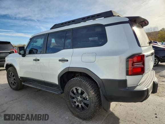 ✅ 2024 Toyota Land Cruiser • VIN: JTEABFAJ4R5007232 • Лот: 91776155. Опубликован ранее на Copart с пробегом 12 516 миль. Бесплатный доступ к архиву аукционных продаж из США и подробный отчёт об истории автомобиля на DreamBid. Изображение 2.