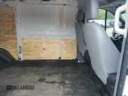 ✅ 2015 Ford Transit Cargo • VIN: 1FTNR1YM7FKB03812 • Лот: 56453835. Опубликован ранее на Copart с пробегом 139 412 миль. Бесплатный доступ к архиву аукционных продаж из США и подробный отчёт об истории автомобиля на DreamBid. Изображение 11.
