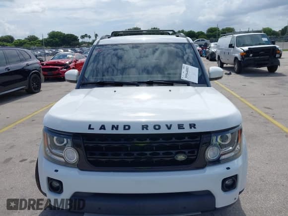 ✅ 2016 Land Rover LR4 HSE Lux • VIN: SALAK2V68GA784237 • Lot: 39564083. Listed on IAAI with Not provided. Free auction sales archive from the USA and detailed vehicle history report at DreamBid. Image 12.