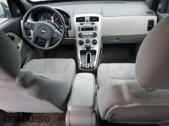 ✅ 2005 Chevrolet Equinox LT • VIN: 2CNDL63F956003212 • Lot: 81451945. Listed on Copart with 178,753 mi. Free auction sales archive from the USA and detailed vehicle history report at DreamBid. Image 8.