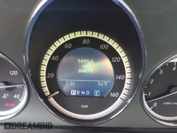 ✅ 2011 Mercedes-Benz C 300 Sport • VIN: WDDGF8BB2BR169869 • Лот: 43767089. Опубликован ранее на IAAI с пробегом 88 874 миль. Бесплатный доступ к архиву аукционных продаж из США и подробный отчёт об истории автомобиля на DreamBid. Изображение 15.