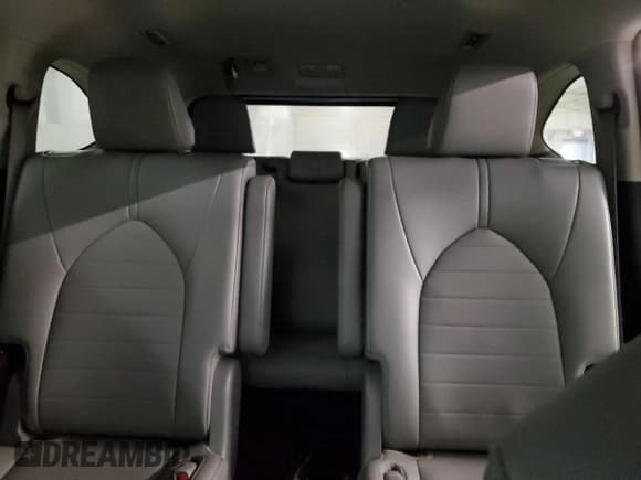 ✅ 2021 Toyota Highlander Hybrid XLE • VIN: 5TDGBRCH1MS535775 • Лот: 92788625. Опубликован ранее на Copart с пробегом 113 180 миль. Бесплатный доступ к архиву аукционных продаж из США и подробный отчёт об истории автомобиля на DreamBid. Изображение 10.