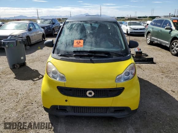 ✅ 2013 Smart fortwo Pure • VIN: WMEEJ3BA0DK661968 • Лот: 82252405. Опубликован ранее на Copart с пробегом 80 533 миль. Бесплатный доступ к архиву аукционных продаж из США и подробный отчёт об истории автомобиля на DreamBid. Изображение 5.