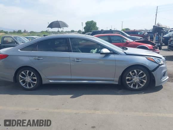 2017 Hyundai Sonata Sport с VIN 5NPE34ABXHH554004, выставлен на аукционе IAAI как лот 42749560 с пробегом 83 243 миль миль и . История ставок и продаж доступна на DreamBid. Изображение 13.