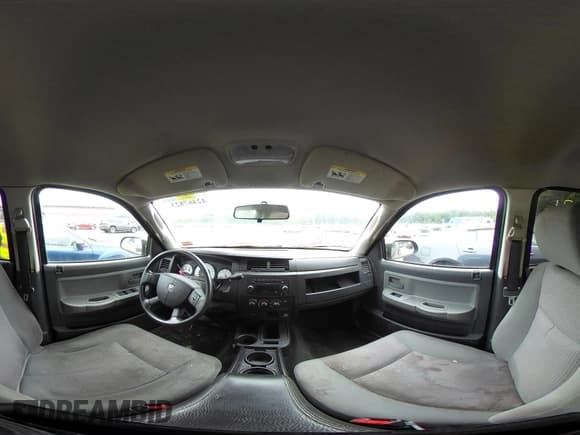 ✅ 2010 Dodge Dakota Bighorn/Lonestar • VIN: 1D7CW3GK8AS202813 • Lot: 42467823. Wystawiony na IAAI z przebiegiem 166 294 mil. Bezpłatny archiwum sprzedaży aukcyjnych z USA i szczegółowy raport historii pojazdu na DreamBid. Zdjęcie 18.