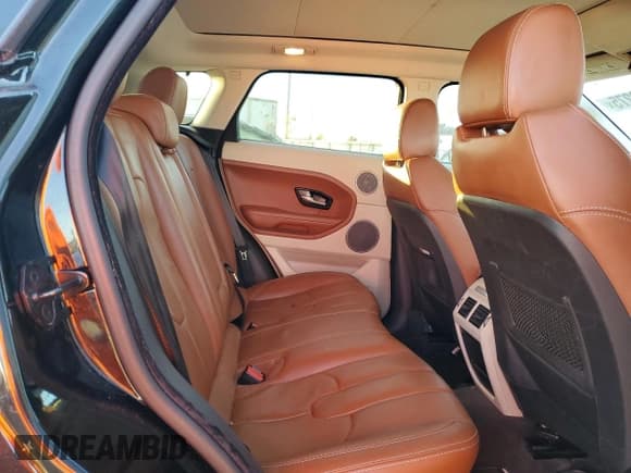 ✅ 2015 Land Rover Range Rover Evoque Prestige • VIN: SALVV2BG0FH015422 • Lot: 85528275. Wystawiony na Copart z przebiegiem 97 815 mil. Bezpłatny archiwum sprzedaży aukcyjnych z USA i szczegółowy raport historii pojazdu na DreamBid. Zdjęcie 11.