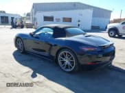 ✅ 2017 Porsche 718 Boxster • VIN: WP0CA2A87HS221816 • Lot: 43619804. Wystawiony na IAAI z przebiegiem 30 317 mil. Bezpłatny archiwum sprzedaży aukcyjnych z USA i szczegółowy raport historii pojazdu na DreamBid. Zdjęcie 3.