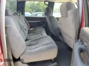 ✅ 2006 Chevrolet Silverado 2500HD LT2 • VIN: 1GCHK23U06F158786 • Lot: 60594805. Wystawiony na Copart z przebiegiem 209 549 mil. Bezpłatny archiwum sprzedaży aukcyjnych z USA i szczegółowy raport historii pojazdu na DreamBid. Zdjęcie 10.