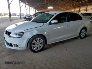 ✅ 2014 Volkswagen Jetta SE • VIN: 3VWD17AJ7EM263635 • Lot: 95538995. Listed on Copart with 112,121 mi. Free auction sales archive from the USA and detailed vehicle history report at DreamBid. Image 1.