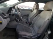 ✅ 2017 Hyundai Accent SE • VIN: KMHCT5AE8HU348172 • Лот: 80611694. Опубликован ранее на Copart с пробегом 149 614 миль. Бесплатный доступ к архиву аукционных продаж из США и подробный отчёт об истории автомобиля на DreamBid. Изображение 7.