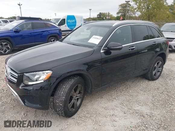 ✅ 2019 Mercedes-Benz GLC 300 • VIN: WDC0G4KB5KV142295 • Lot: 43409615. Wystawiony na IAAI z przebiegiem 80 069 mil. Bezpłatny archiwum sprzedaży aukcyjnych z USA i szczegółowy raport historii pojazdu na DreamBid. Zdjęcie 22.