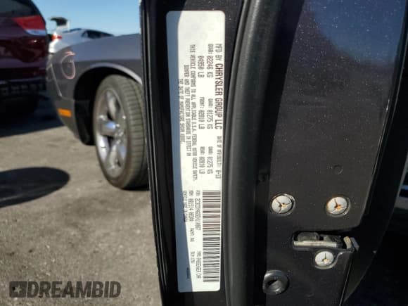 ✅ 2014 Dodge Challenger SXT • VIN: 2C3CDYAG5EH110867 • Lot: 88953675. Wystawiony na Copart z przebiegiem 164 851 mil. Bezpłatny archiwum sprzedaży aukcyjnych z USA i szczegółowy raport historii pojazdu na DreamBid. Zdjęcie 13.