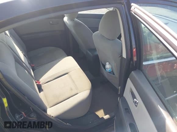 ✅ 2012 Nissan Sentra 2.0 • VIN: 3N1AB6AP8CL713722 • Lot: 42828315. Wystawiony na IAAI z przebiegiem 178 974 mil. Bezpłatny archiwum sprzedaży aukcyjnych z USA i szczegółowy raport historii pojazdu na DreamBid. Zdjęcie 8.