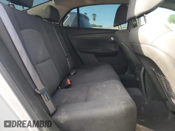 ✅ 2010 Chevrolet Malibu 1LT • VIN: 1G1ZC5EB4AF300587 • Лот: 77189324. Опубликован ранее на Copart с пробегом 172 886 миль. Бесплатный доступ к архиву аукционных продаж из США и подробный отчёт об истории автомобиля на DreamBid. Изображение 10.