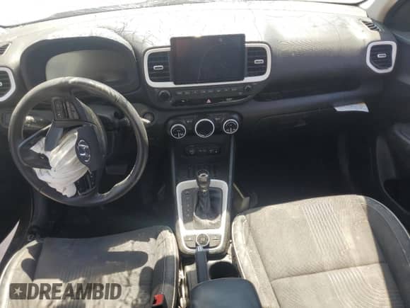 ✅ 2024 Hyundai Venue SEL • VIN: KMHRC8A31RU331807 • Lot: 70032195. Listed on Copart with 26,134 mi. Free auction sales archive from the USA and detailed vehicle history report at DreamBid. Image 8.