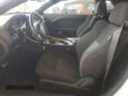 ✅ 2022 Dodge Challenger GT • VIN: 2C3CDZJG9NH233111 • Lot: 59876534. Wystawiony na Copart z przebiegiem 45 205 mil. Bezpłatny archiwum sprzedaży aukcyjnych z USA i szczegółowy raport historii pojazdu na DreamBid. Zdjęcie 7.