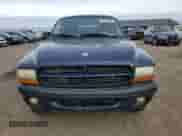 2002 Dodge Dakota z VIN 1B7GG32X12S601124, wystawiony jako Copart lot #85401325 z przebiegiem 172 777 mil mil oraz Czysty tytuł • Clean title. Historia ofert i sprzedaży dostępna na DreamBid. Obrazek 5.