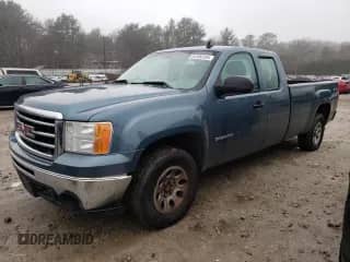 ✅ 2013 GMC Sierra 1500 • VIN: 1GTR2TE01DZ259867 • Lot: 84390104. Listed on Copart with 221,952 mi. Free auction sales archive from the USA and detailed vehicle history report at DreamBid. Image 1.