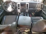 ✅ 2010 Dodge 1500 SLT • VIN: 1D7RB1CTXAS196022 • Lot: 59463255. Wystawiony na Copart z przebiegiem 254 808 mil. Bezpłatny archiwum sprzedaży aukcyjnych z USA i szczegółowy raport historii pojazdu na DreamBid. Zdjęcie 8.