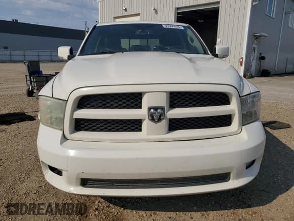 ✅ 2009 Dodge 1500 Laramie • VIN: 1D3HV13T19S814120 • Lot: 59569945. Wystawiony na Copart z przebiegiem 355 443 mil. Bezpłatny archiwum sprzedaży aukcyjnych z USA i szczegółowy raport historii pojazdu na DreamBid. Zdjęcie 5.