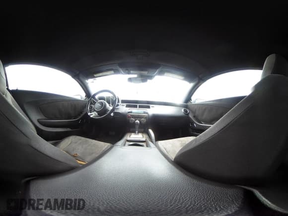 ✅ 2011 Chevrolet Camaro 1LT • VIN: 2G1FB3DD7B9205383 • Lot: 42352190. Wystawiony na IAAI z przebiegiem 212 599 mil. Bezpłatny archiwum sprzedaży aukcyjnych z USA i szczegółowy raport historii pojazdu na DreamBid. Zdjęcie 17.