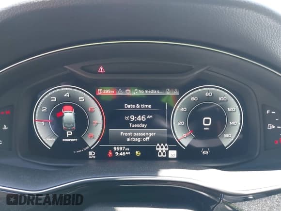 ✅ 2025 Audi Q7 Premium Plus • VIN: WA1LVBF73SD010641 • Lot: 42297548. Wystawiony na IAAI z przebiegiem 9 597 mil. Bezpłatny archiwum sprzedaży aukcyjnych z USA i szczegółowy raport historii pojazdu na DreamBid. Zdjęcie 7.