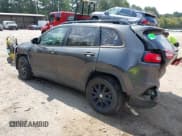 ✅ 2014 Jeep Cherokee Latitude • VIN: 1C4PJLCB4EW298986 • Lot: 43271324. Wystawiony na IAAI z przebiegiem 131 315 mil. Bezpłatny archiwum sprzedaży aukcyjnych z USA i szczegółowy raport historii pojazdu na DreamBid. Zdjęcie 3.