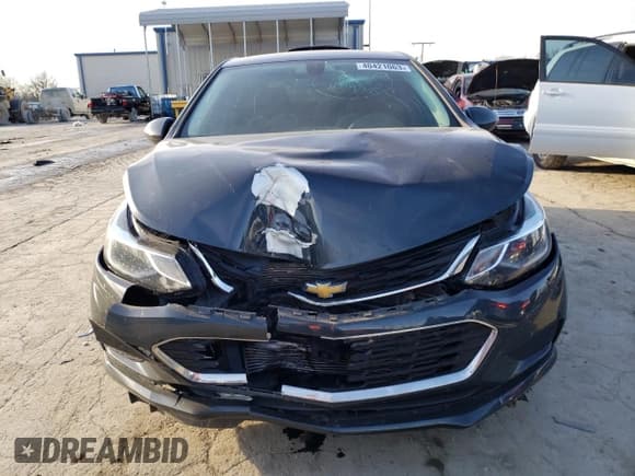 ✅ 2018 Chevrolet Cruze LT • VIN: 3G1BE6SM2JS649718 • Лот: 40421063. Опубликован ранее на Copart с пробегом 53 678 миль. Бесплатный доступ к архиву аукционных продаж из США и подробный отчёт об истории автомобиля на DreamBid. Изображение 5.