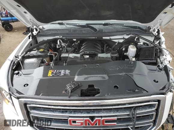 ✅ 2020 GMC Yukon XL SLT • VIN: 1GKS2GKC4LR177853 • Lot: 56035215. Listed on Copart with 87,444 mi. Free auction sales archive from the USA and detailed vehicle history report at DreamBid. Image 12.