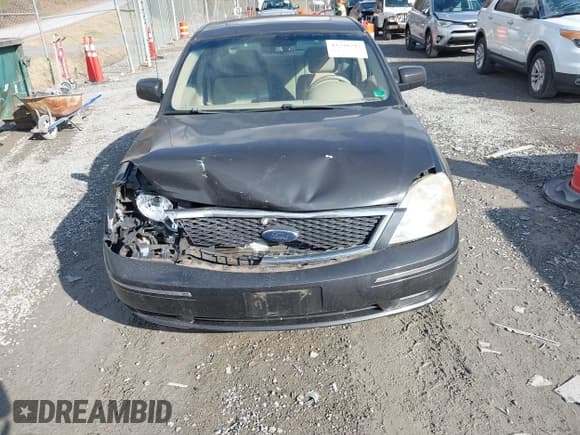 ✅ 2007 Ford Five Hundred SEL • VIN: 1FAHP24177G147775 • Lot: 43736747. Listed on IAAI with 171,281 mi. Free auction sales archive from the USA and detailed vehicle history report at DreamBid. Image 6.