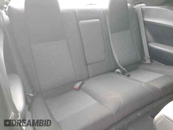 ✅ 2020 Dodge Challenger SXT • VIN: 2C3CDZAGXLH106025 • Lot: 67526174. Wystawiony na Copart z przebiegiem 66 406 mil. Bezpłatny archiwum sprzedaży aukcyjnych z USA i szczegółowy raport historii pojazdu na DreamBid. Zdjęcie 10.