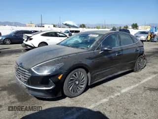 2020 Hyundai Sonata Limited с VIN KMHL54JJ7LA015201, выставлен на аукционе Copart как лот 80355175 с пробегом 62 271 миль миль и Чистый • Clean title. История ставок и продаж доступна на DreamBid. Изображение 1.