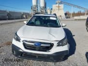 ✅ 2022 Subaru Outback Premium • VIN: 4S4BTAFC3N3162553 • Lot: 43618251. Wystawiony na IAAI z przebiegiem 25 857 mil. Bezpłatny archiwum sprzedaży aukcyjnych z USA i szczegółowy raport historii pojazdu na DreamBid. Zdjęcie 12.