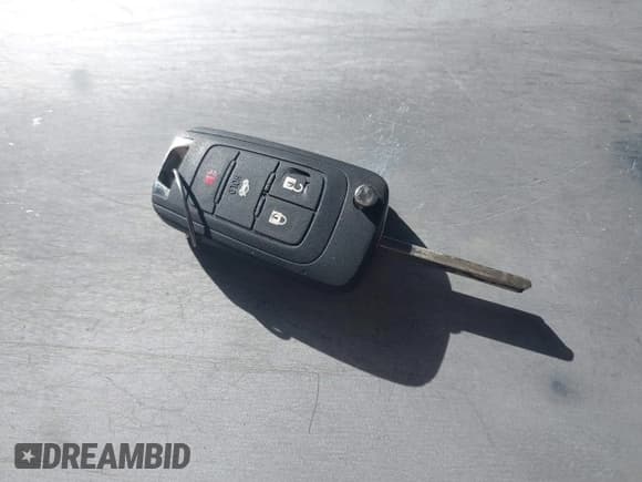 ✅ 2016 Chevrolet Cruze LT • VIN: 1G1PE5SB2G7175386 • Lot: 43429871. Listed on IAAI with 111,877 mi. Free auction sales archive from the USA and detailed vehicle history report at DreamBid. Image 11.