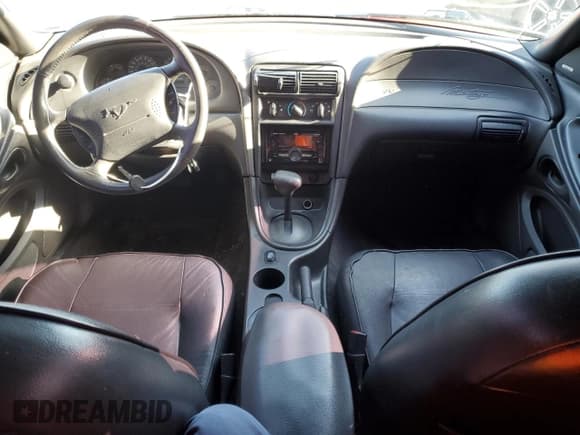 ✅ 2004 Ford Mustang Deluxe • VIN: 1FAFP446X4F179264 • Lot: 52425015. Listed on Copart with 198,495 mi. Free auction sales archive from the USA and detailed vehicle history report at DreamBid. Image 8.